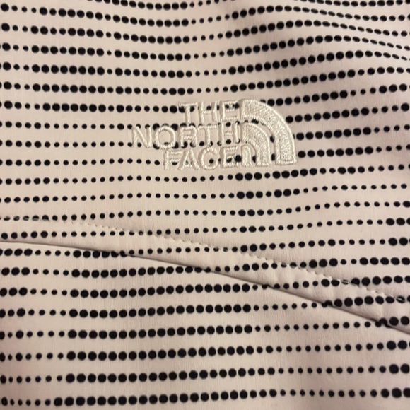 The North Face Jacket - Picture 4 of 15